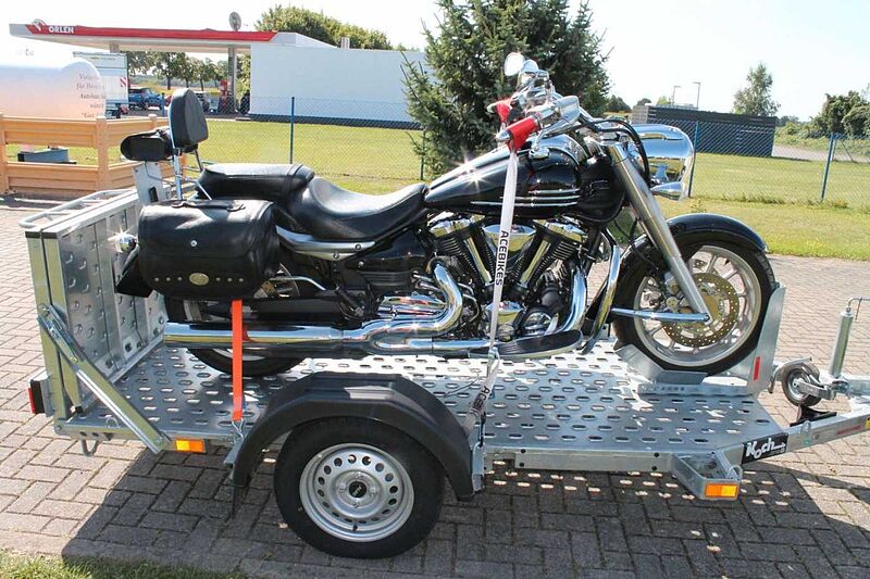 Yamaha XV 1900 Midnightstar Top Ausstattung