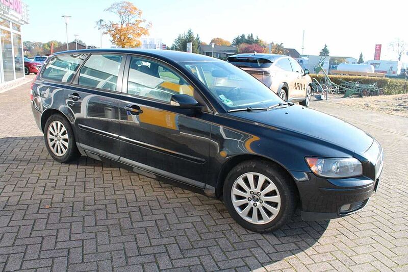 Volvo V50 Kombi 2.4i Export / Bastlerfahrzeug