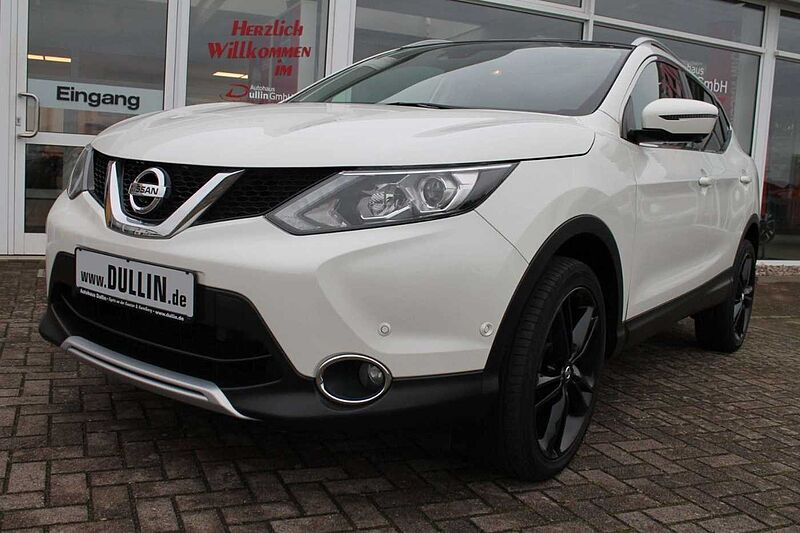 Nissan Qashqai 1,6 dCi Black Edition 4x4 Anhängerzug