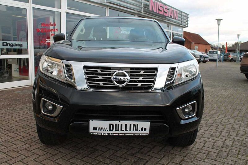 Nissan Navara Acenta King Cab 4x4 100% HD