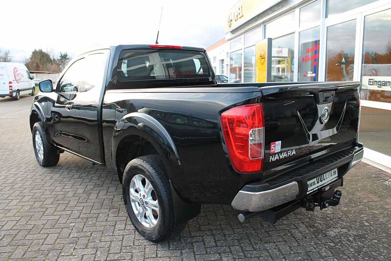 Nissan Navara Acenta King Cab 4x4 100% HD